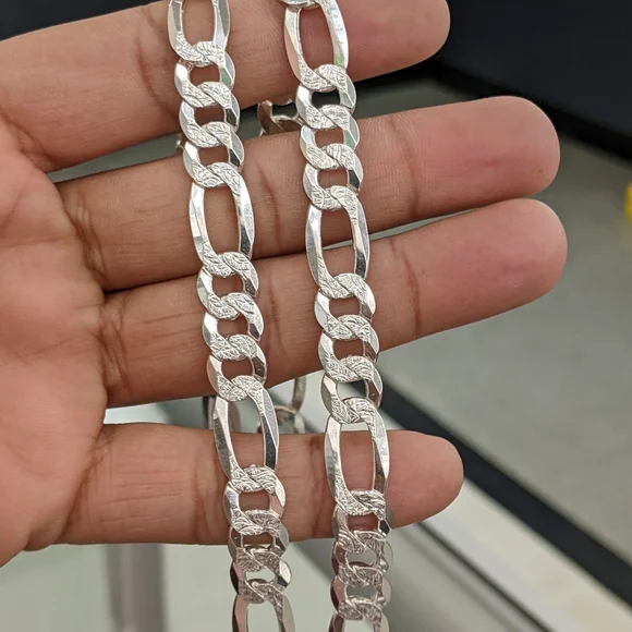 925 Sterling Silver Figaro Diamond Cut Chain 10mm 22 inch